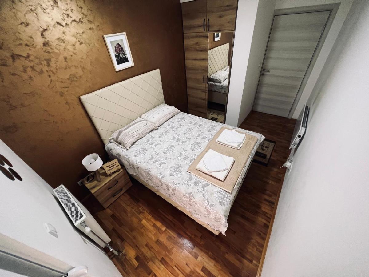 וראנג'ה Apartman Lux מראה חיצוני תמונה
